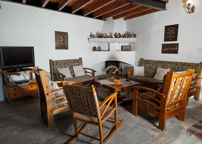 Constantias Stone * Lofou