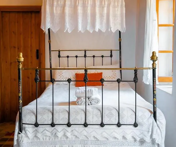 Constantias Stone Lofou