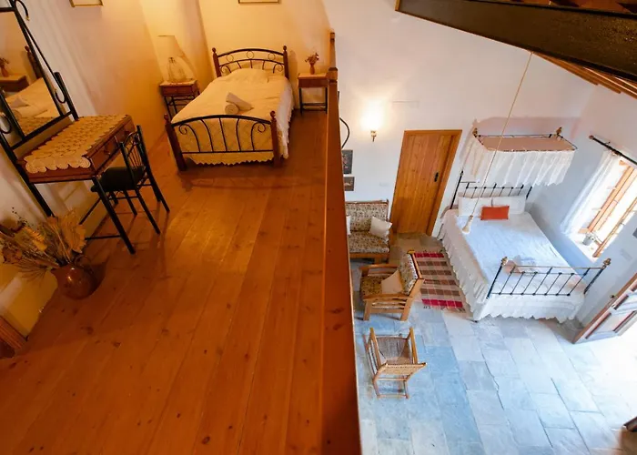 Constantias Stone * Lofou