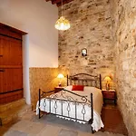Constantias Stone Landhaus *