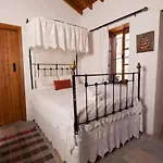 Constantias Stone Landhaus Lofou