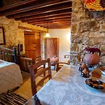 Constantias Stone Landhaus Lofou