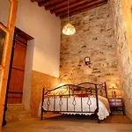 Constantias Stone * Lofou