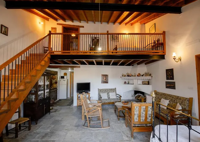 Constantias Stone * Lofou